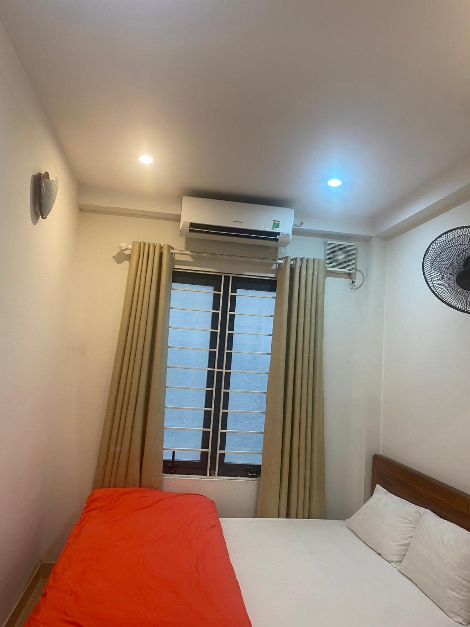 Nam Cuong Motel - Phong Don Co Cua So Thoang Mat Khep Kin - Thang May Ханой Екстер'єр фото