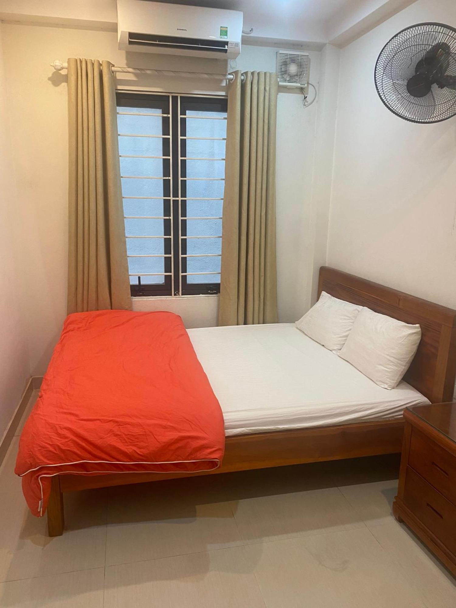 Nam Cuong Motel - Phong Don Co Cua So Thoang Mat Khep Kin - Thang May Ханой Екстер'єр фото